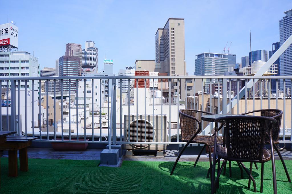 J-Hoppers Osaka Guesthouse Exterior photo