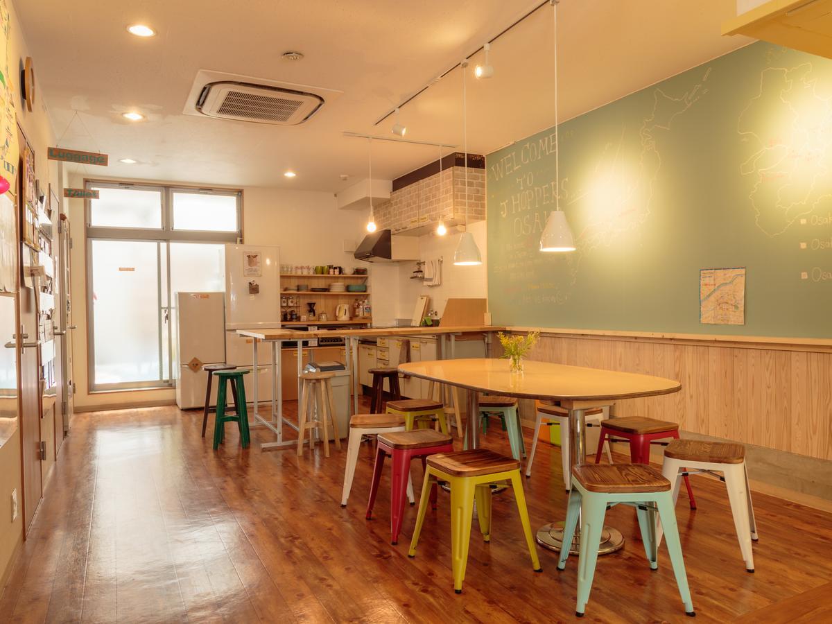 J-Hoppers Osaka Guesthouse Exterior photo